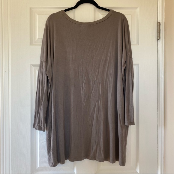 Forever 21 Oversized Blouse - Picture 15 of 16